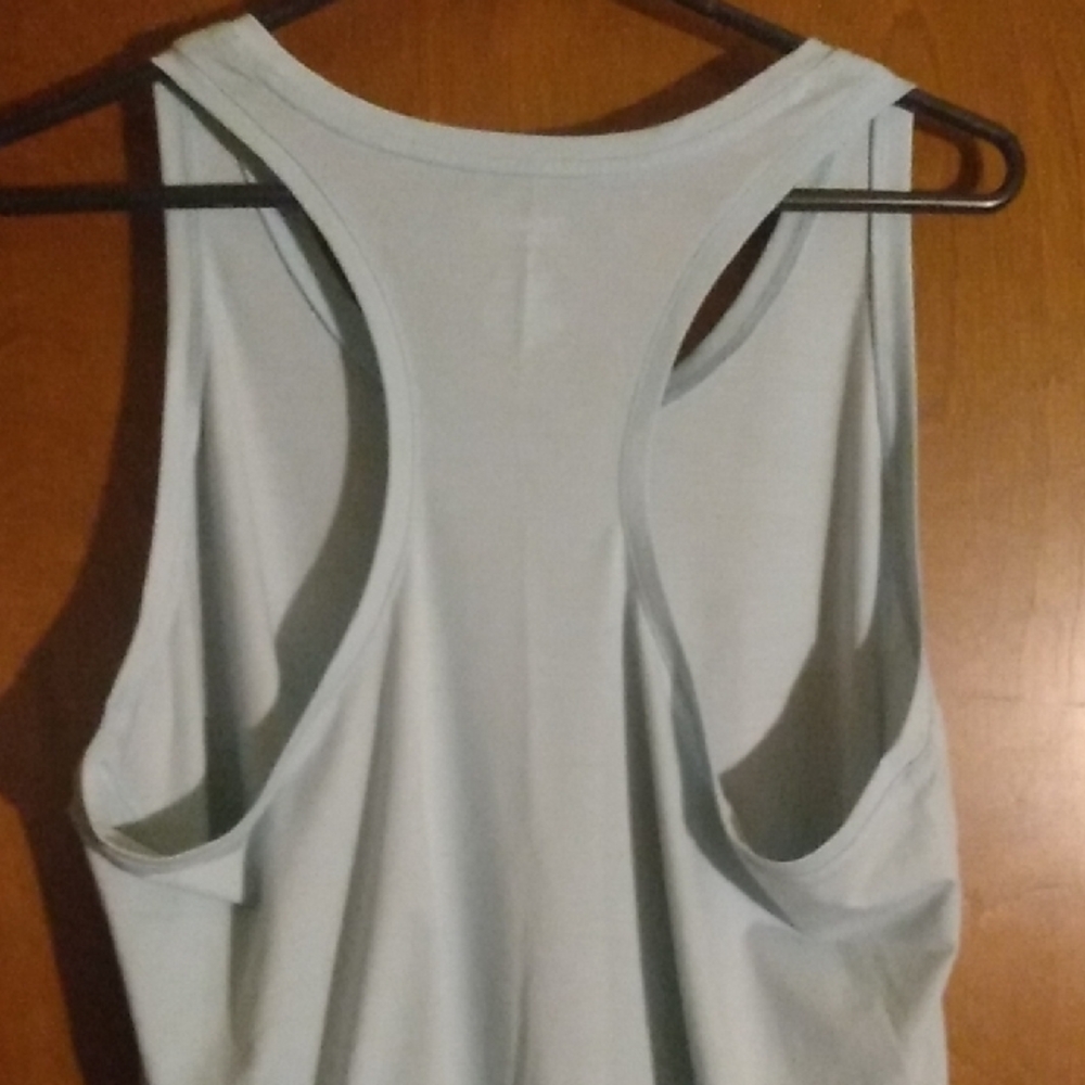6/$20 Tek Gear Sky Blue Tank Top - Picture 5 of 5